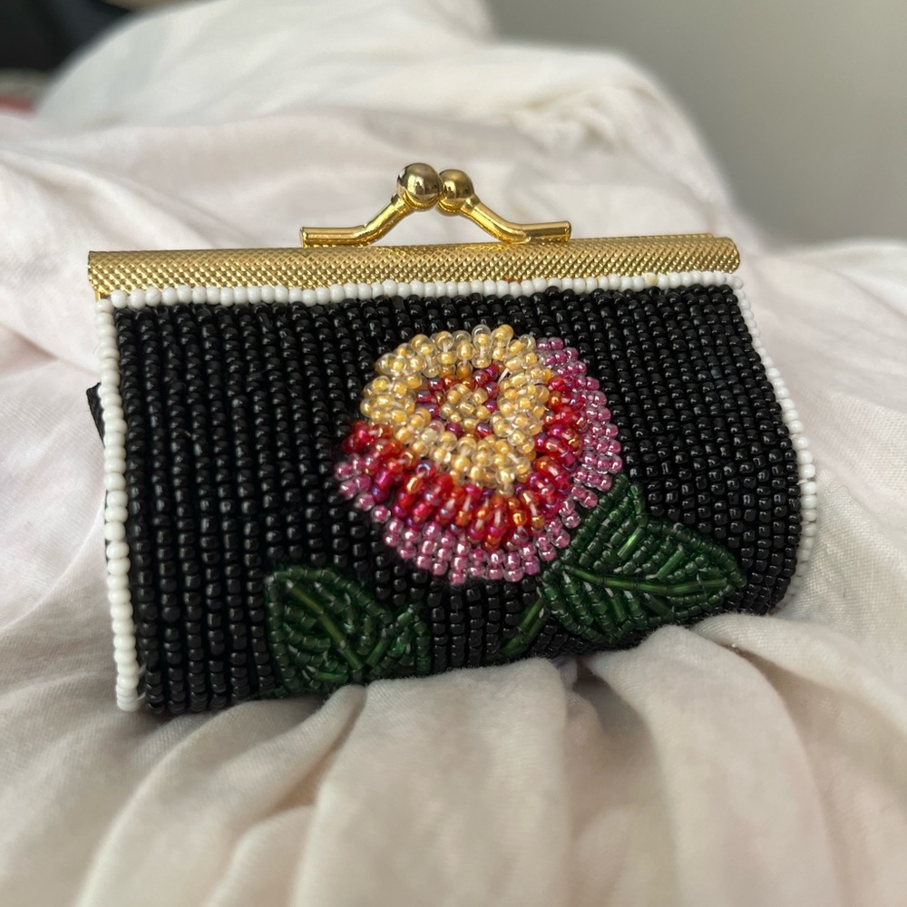 Vintage Beaded Coin Purse/ Lipstick Holder